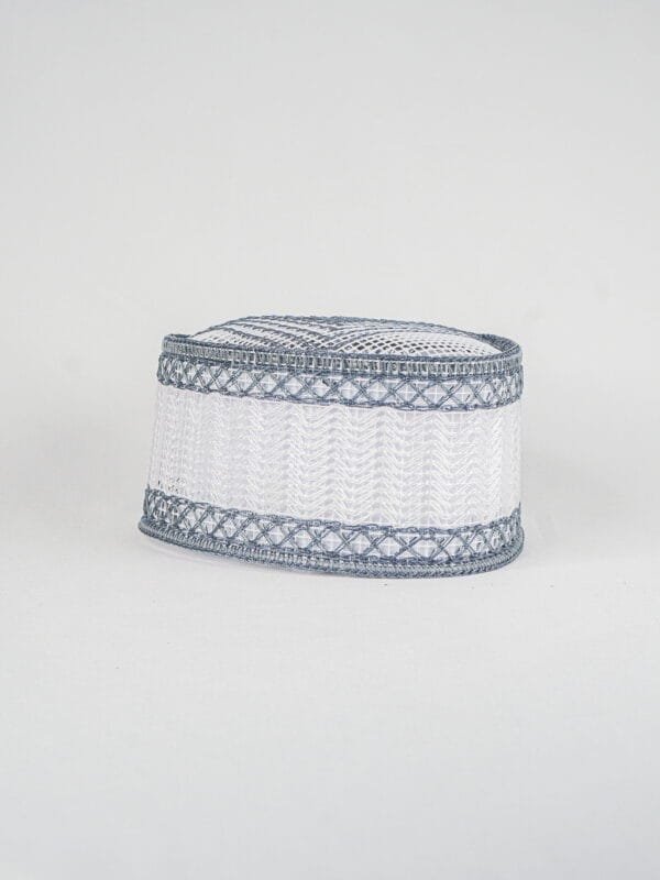 Peci Rajut Handmade P09M1W